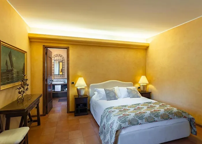 Relais Dolce Villa Lesa